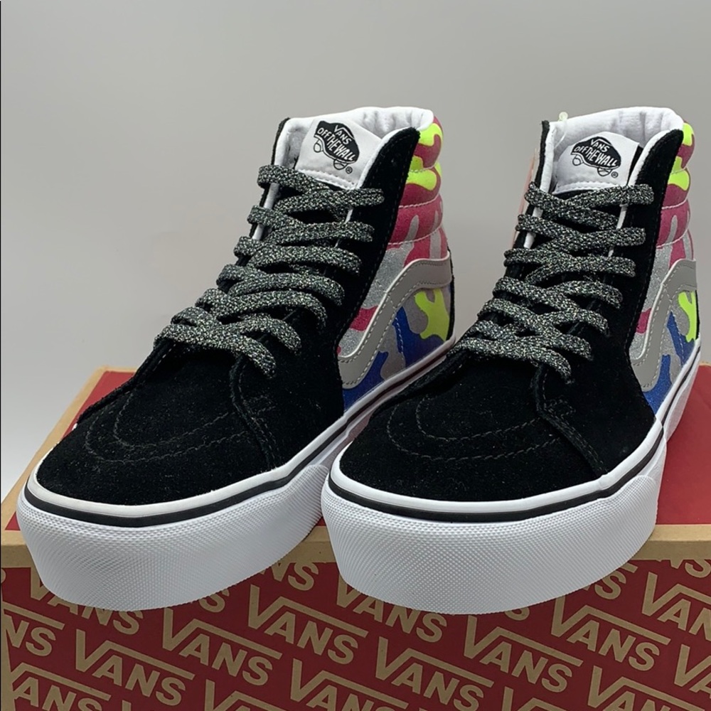•VANS Sk-8-HI PLATFORM 2 After Dark CAMO/True White - Picture 2 of 16
